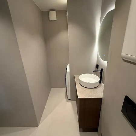 Downtown Apartment